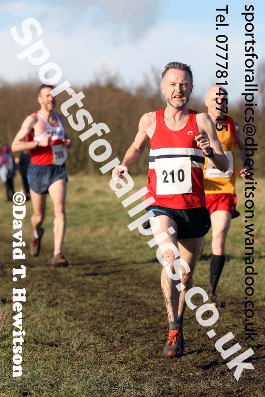 Mens masters 35s to 64s North Eastern Masters, Wallsend. Photo: David T. Hewitson/Sports for All Pics